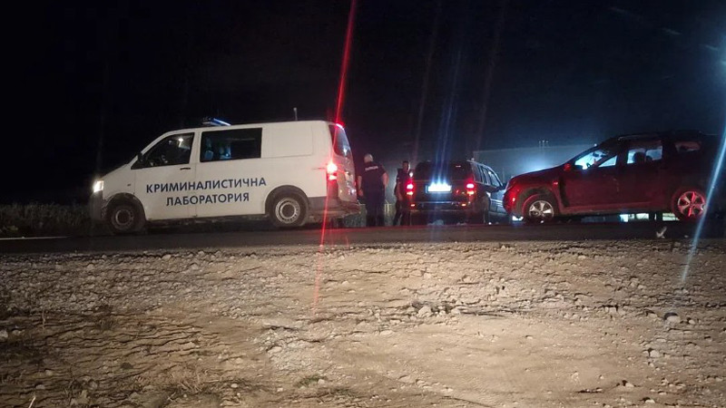Самоубийството в кола край Сливница: "Макаров", прощално видео и мистериозният четвърти застрелян