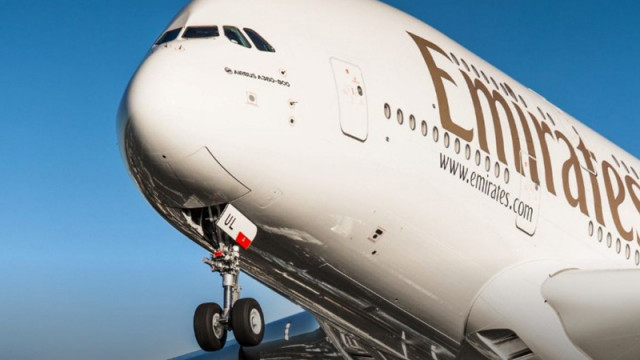 Emirates наложи забрана на деца да пътуват в първа класа