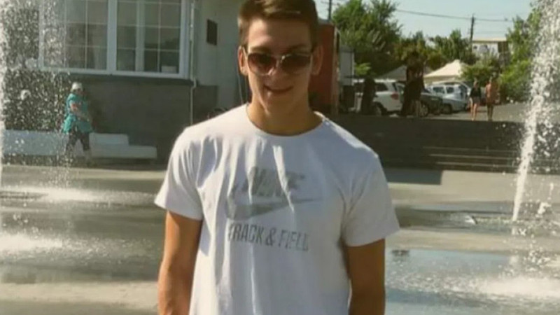 Бащата на Любомир от Украйна: Той е на сигурно място, полагат се грижи за здравето му