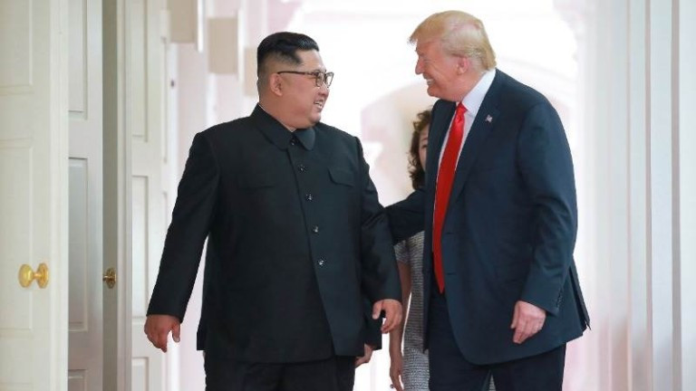 Ким казал на Тръмп, че приятелството им щяло да "работи като магическа сила"