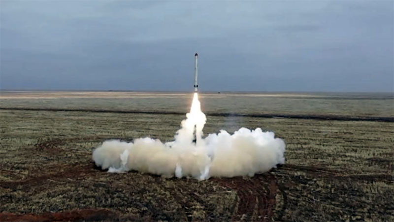 Москва: Руските сили удариха украински военни летища