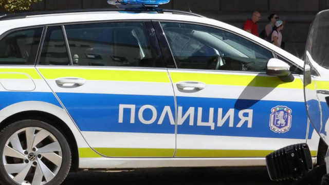Хванаха 18-годишен шофьор в момент на употреба на наркотици