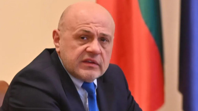 Дончев в парламента: Договорени са 50 процента от всички средства по оперативнитe програми