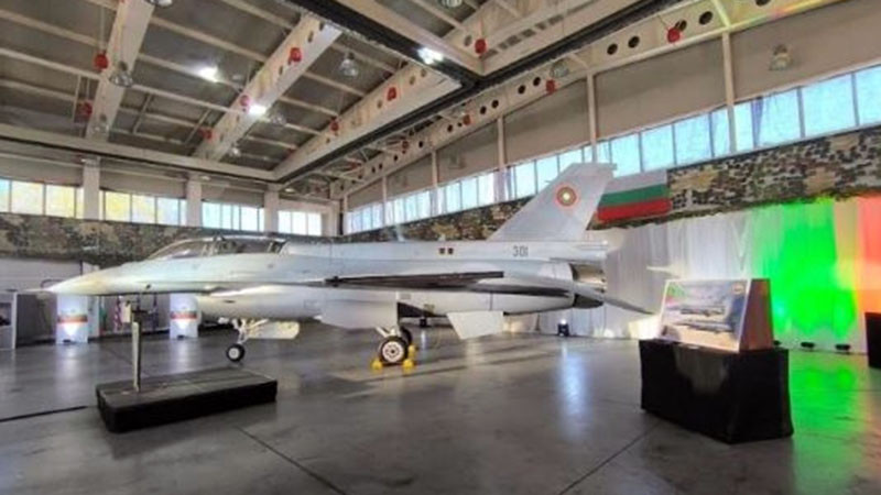 Нови два F-16 Block 70 пристигат скоро в България, чакаме още четири
