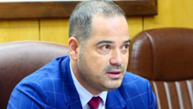 К.Стоянов: НСО няма да вози служителите на Радев, когато пренасят значителни суми до обменни бюра