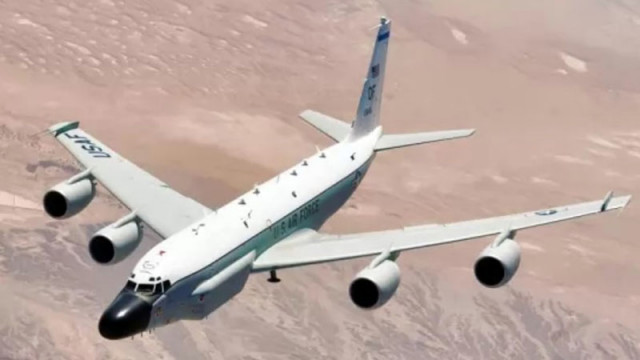 Daily Mail: Шпионски самолет на американските ВВС е забелязан в небето до Русия