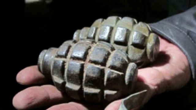 На строеж в София откриха 15 гранати, викат сапьори