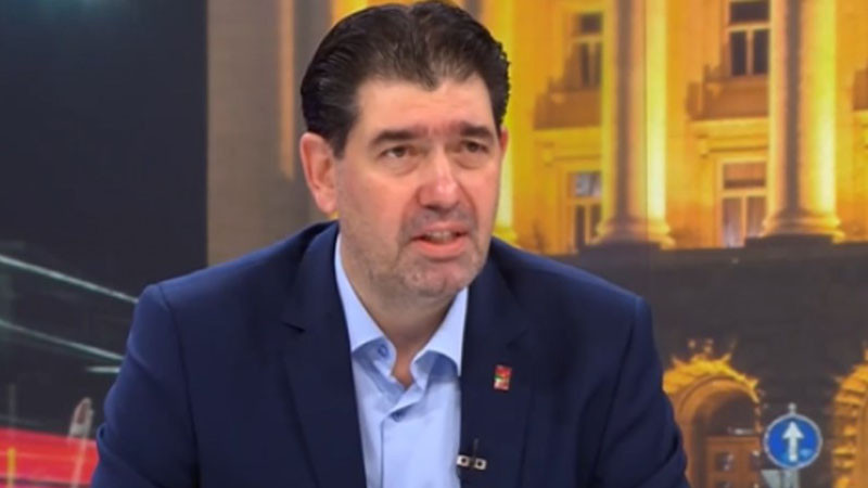 Иван Таков намекна, че ще има проблем и със зимното почистване