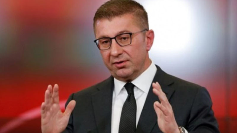 Властта в Скопие пак се подигра с ЕС, иска права за "македонците в Западна България"