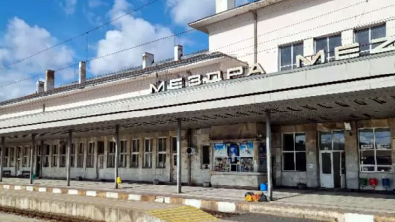 Железничар е загинал при инцидент на гара Мездра