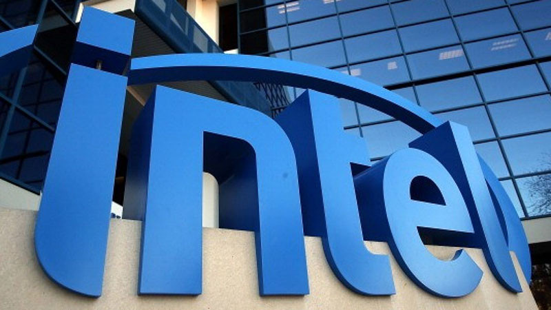 Intel влиза в нов етап на преструктуриране след напускането на ключов мениджър