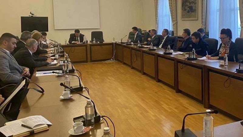 Намалиха наполовина украинците, настанени у нас по нова хуманитарна програма