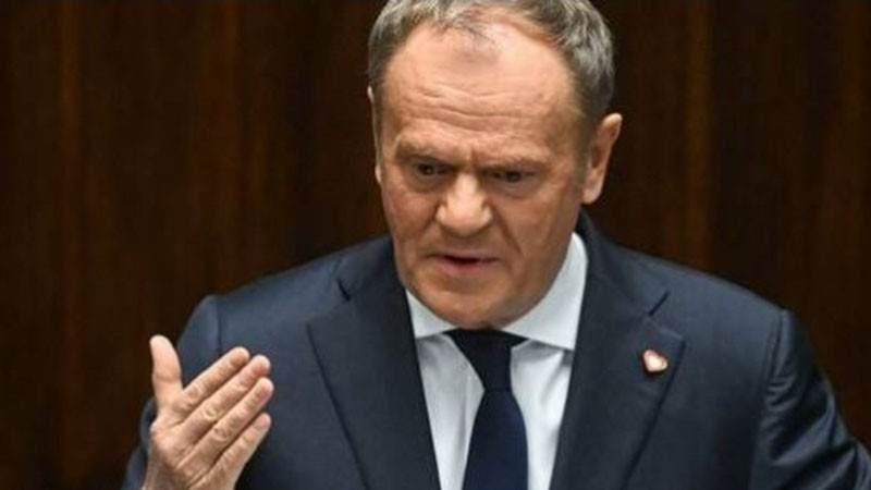 След идването на власт на Туск: Близо 50% поляци смятат, че стандартът им на живот се е влошил