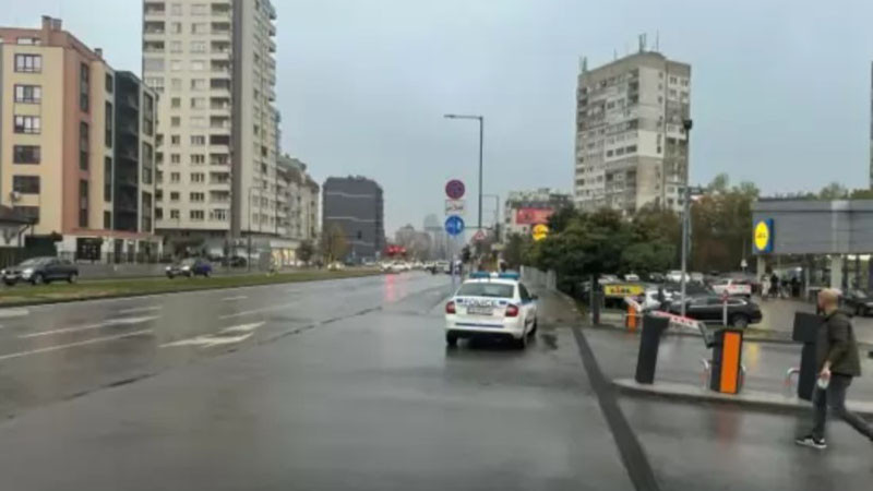 Автомобил блъсна и уби пешеходец в София, шофьорът избяга