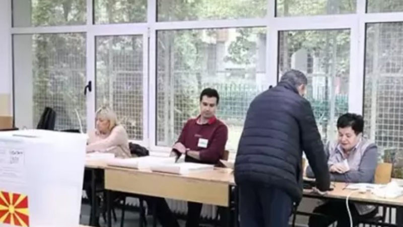 Северна Македония гласува на местни избори