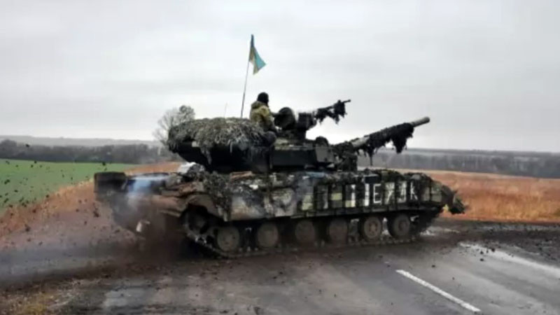 Руски дронове издебнаха и унищожиха украински танк в Купянск без пряка човешка намеса
