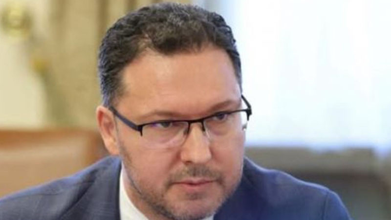 Митов пред "Таймс": Руски шпиони работят с трафиканти на хора, за да залеят Европа с мигранти