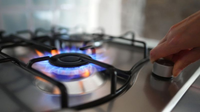 Жена е с втора степен изгаряния след взрив на газова бутилка в Шумен