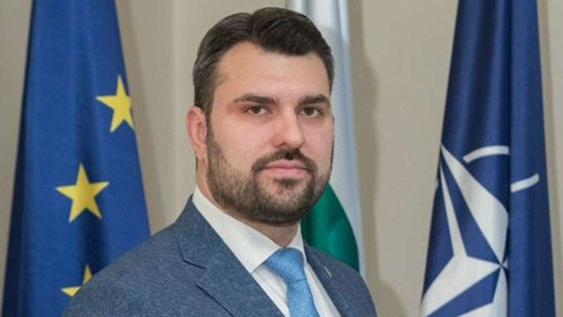 Георг Георгиев: Ако има искане, България ще даде въздушен коридор на Путин