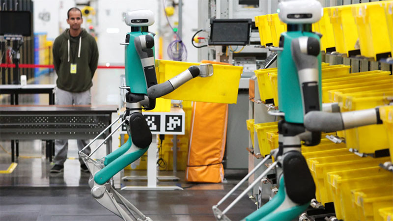 Amazon планира да замени 600 000 работници с роботи
