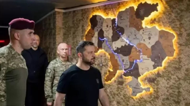 Руски политолог: Киев скоро ще загуби контрол над седем града в Източна Украйна