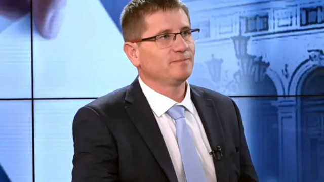 Димо Дренчев: Забавянето на бюджета идва заради напрежение в коалицията