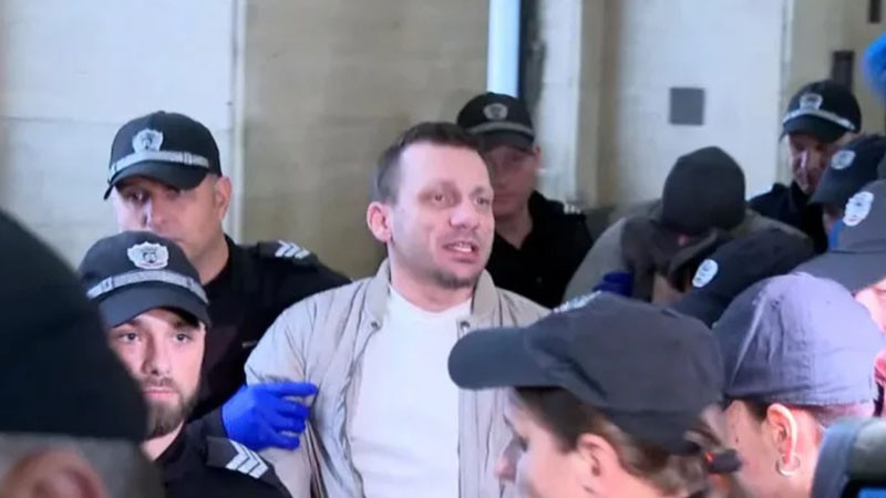 Д-р Станимир Хасърджиев в съда: Не съм докосвал това момче и ще го докажа