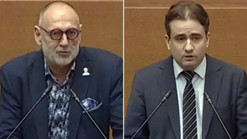 Дилов към Божанов: Абе, някъде в тоя парламент раздават ли пари за споменаването името на Пеевски?!