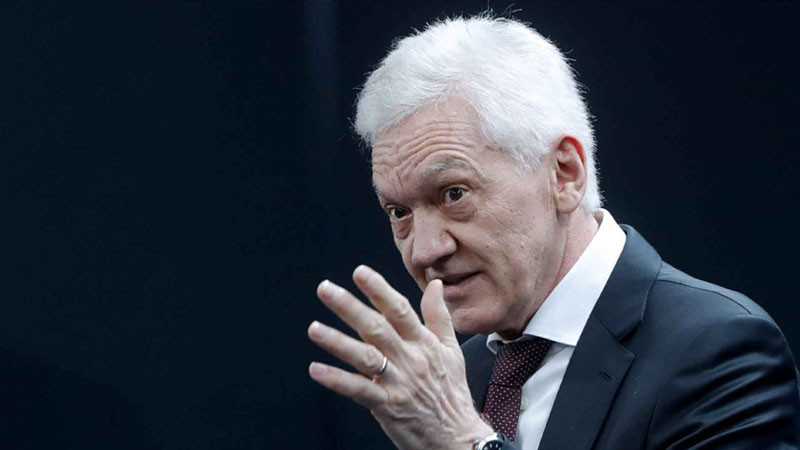 Приятел на Владимир Путин е истинският купувач на "Лукойл"