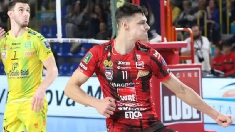 Алекс Николов разби "Тренто" с 29 точки и четири аса