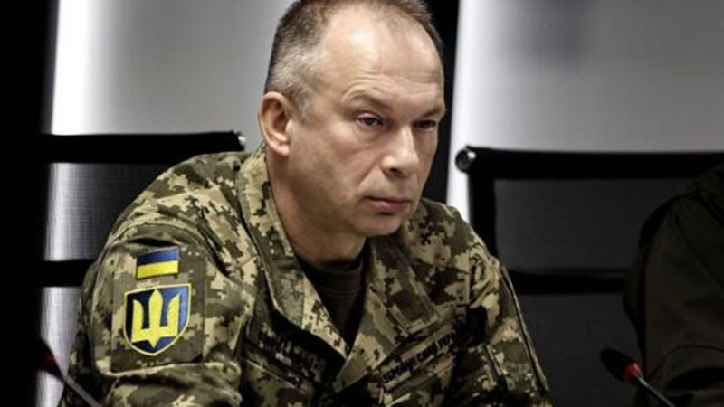 Сирски продължава да отрича очевидното блокиране на ВСУ в Покровск и Купянск