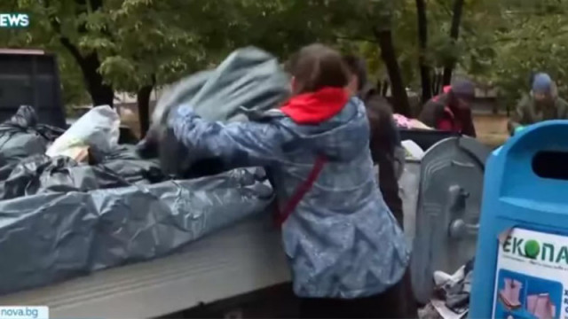 Жители на столичния кв. "Люлин" на протест - според тях кризата с боклука се задълбочава