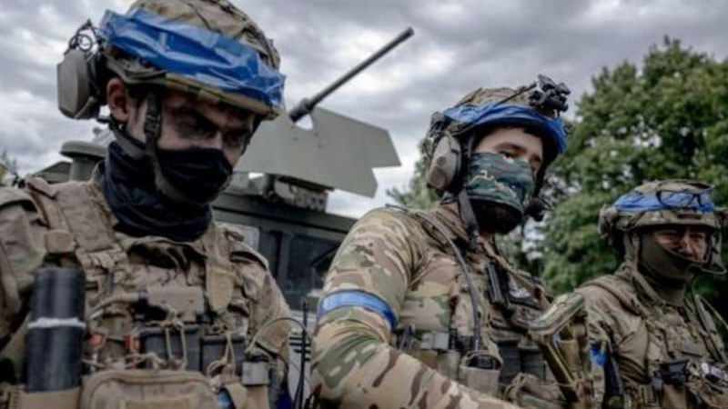 Украйна изпраща специални части в защита на Покровск