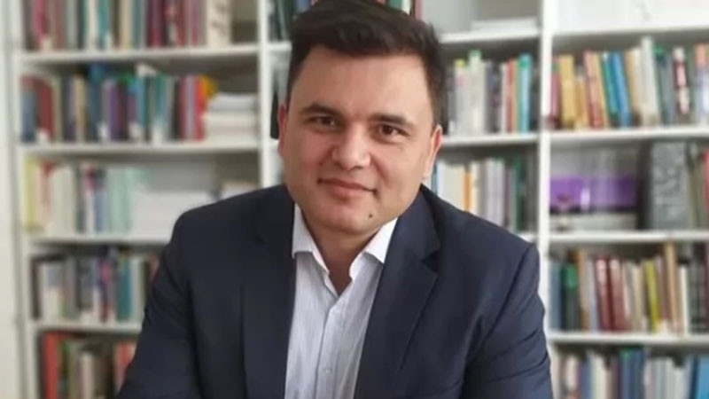 Лъчезар Богданов: Бюджетът ще "издържи", докато се увеличават данъци без да има реакции на хората