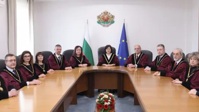 По искане на 59 депутати КС образува дело за промените в Закона за ДАНС