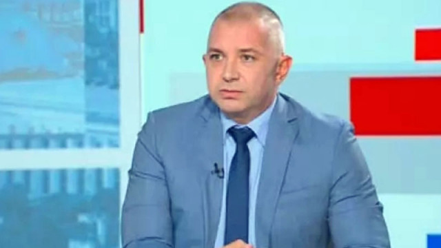 Добрин Иванов, АИКБ: Бюджет 2026 е счетоводна гимнастика без реформи и ефективност