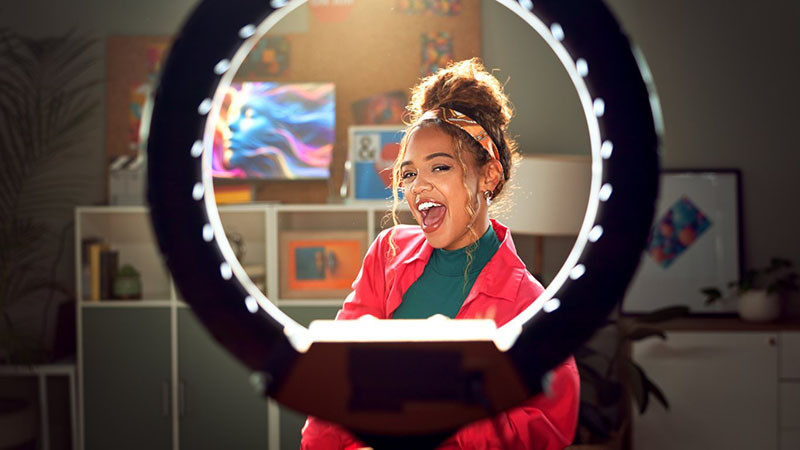 Битка с глупостта: Инфлуенсърите в Китай вече ще доказват професионална квалификация