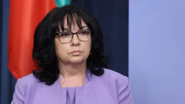 Петкова за дефицита: Три години не усвоихме парите по ПВУ, сега са заложени като капиталови разходи