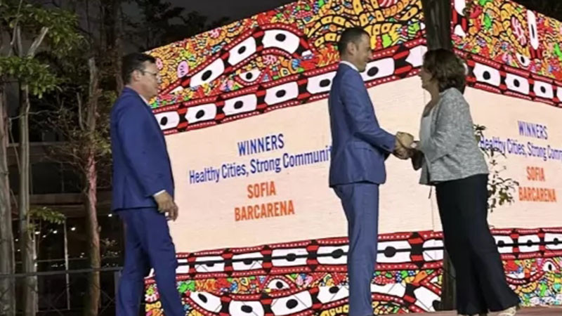 Терзиев се хвали с награда от Рио за чиста София, столичани: Това е някаква шега...