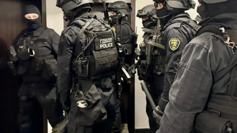 Разбиха престъпна група за трафик на мигранти към Сърбия