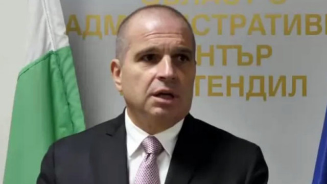 Историята наистина ни е оставила и планини и граници но