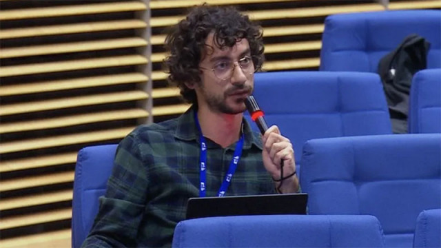 Уволниха журналист, който попита Брюксел за различното отношение на ЕС към Израел и Русия