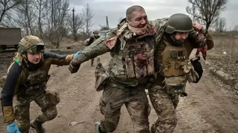 10 000 украински военни са обкръжени, руснаците настъпват към Покровск и Купянск