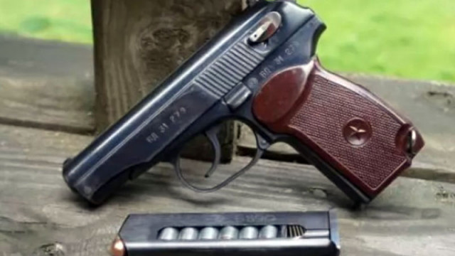 Българската армия заменя съветските "Макаров" с американски пистолети през 2026 г.