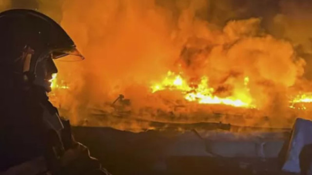 Киев: Русия извърши мащабна атака срещу украинската енергийна система, спря токът в няколко области