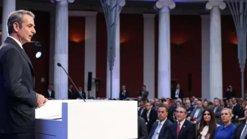 Гърция подписа 20-годишен договор със САЩ за доставки на втечнен газ