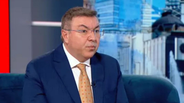 Проф. Костадин Ангелов: Държавата показа гръбнак с решението за особен управител на "Лукойл"