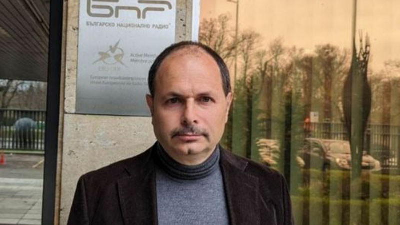 Политологът Георги Проданов: В момента не е добре правителството да си тръгне