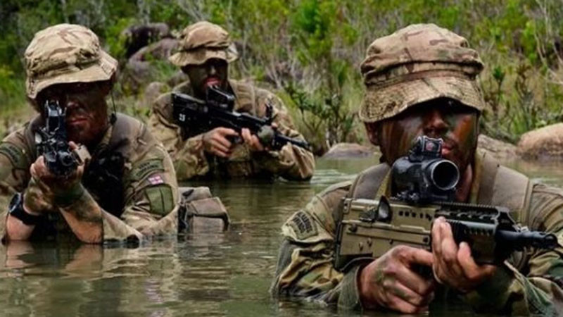 Британски спецчасти тренират да превземат нефтени платформи край бреговете на Русия