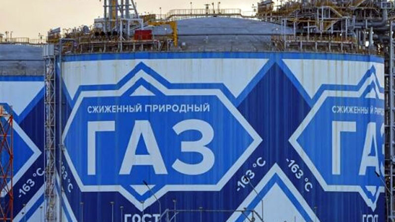 Великобритания ще забрани услуги за кораби, свързани с износа на руски природен газ